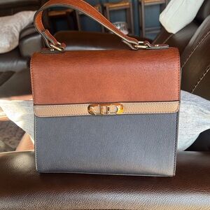 Elegant Two-Tone Leather Satchel